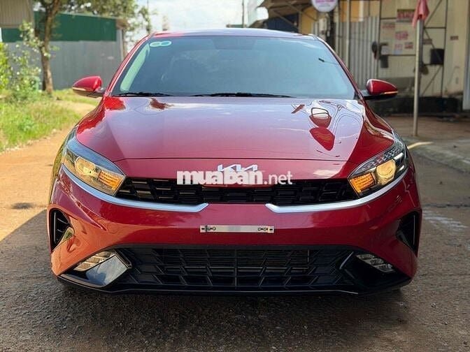 Kia K3 2024 Đỏ 9500 km