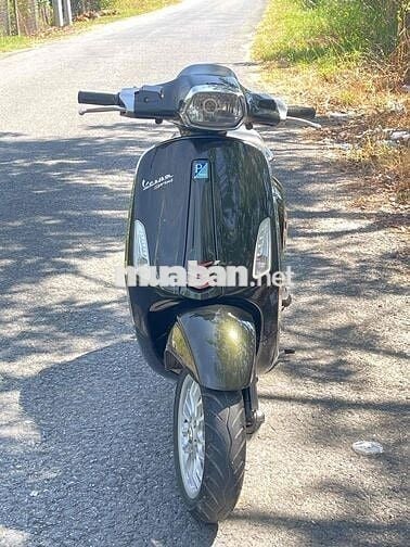 vespa sprine dk 2015. xe zin odo 10km. như xe mới