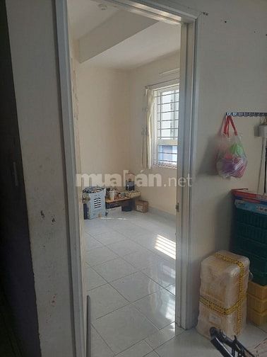 Cần nữ ở ghép chung cư 35 hồ học lãm