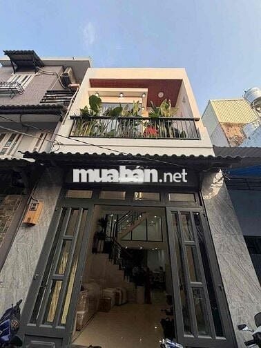 nhà bán gần Eon Tân Phú, trệt lửng lầu 3pn 2wc hẻm xe hơi