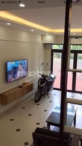 CHÍNH CHỦ CHO THUÊ NHÀ 5 TẦNG  NGỌC THUỴ LONG BIÊN FULL NỘI THẤT