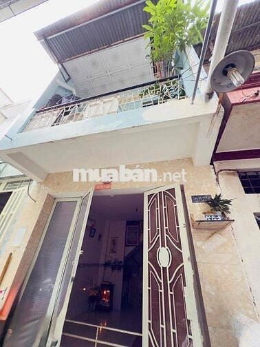 Nhà bán hẻm 184 Âu Duong Lân phường Chánh Hưng Q8 Củ