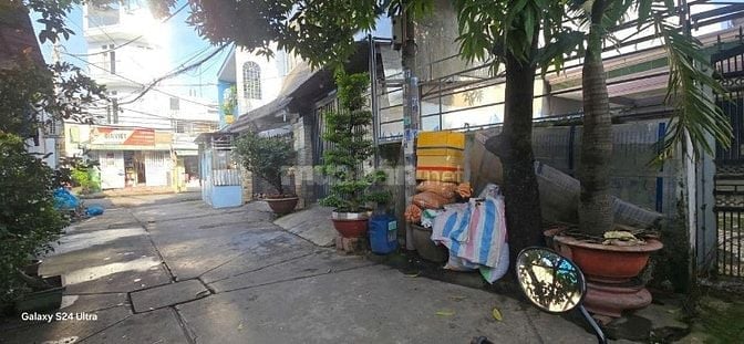 💵💵Nhà 196m2 tỉnh lộ 10 ,sát khu Tên Lửa, Bình Tân 