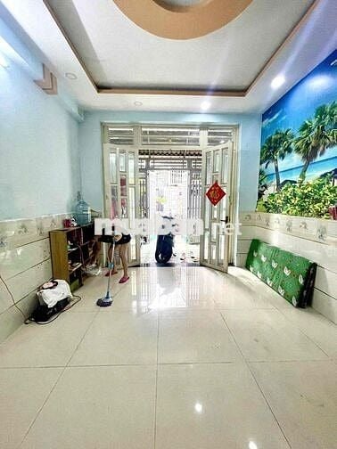 Bán gấp nhà HL 2 : 4x14 đúc 1 lầu 3PN, 3WC còn bớt, sổ hồng