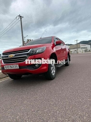 Chevrolet Colorado 2018 LT 2.5 MT 4WD - 100000 km