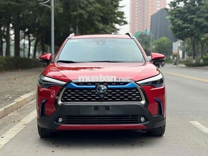 Toyota Cross 2022 1.8 HV chạy zin 13000km-Siêu moi