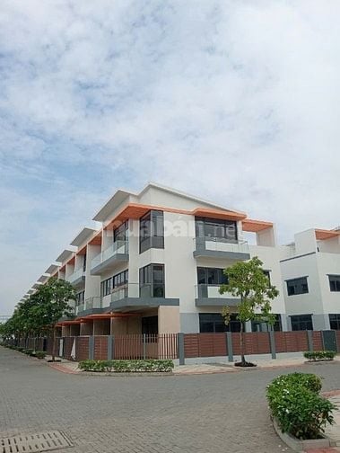 CẦN TUYỂN TUYỂN ĐỘI THỢ GIAO KHOÁN KHỐI LƯỢNG NHÂN CÔNG