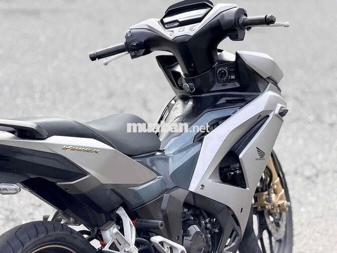 Honda Winner V3 màu Bạc