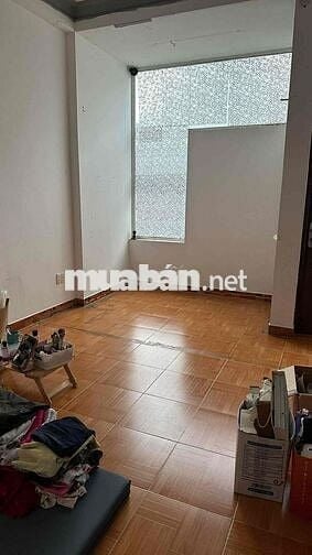 Phòng trọ 30m2 đường Thoại Ngọc Hầu, Tân Phú