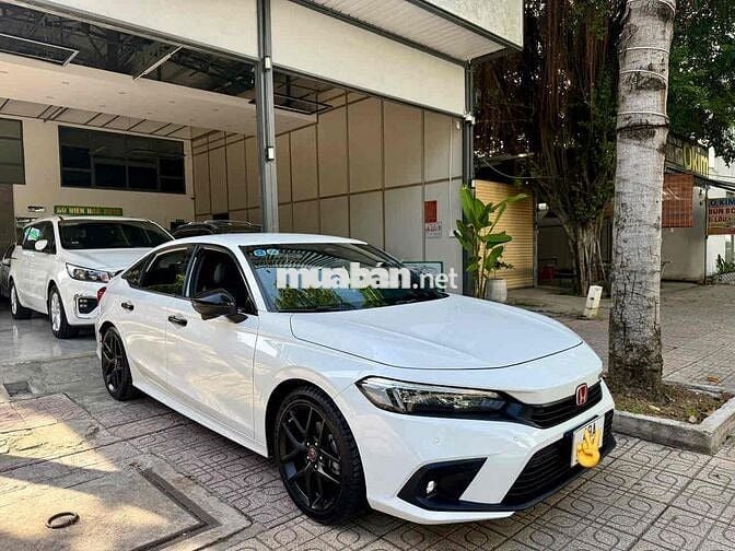 Honda Civic 2023 RS 1.5 AT - 52000 km