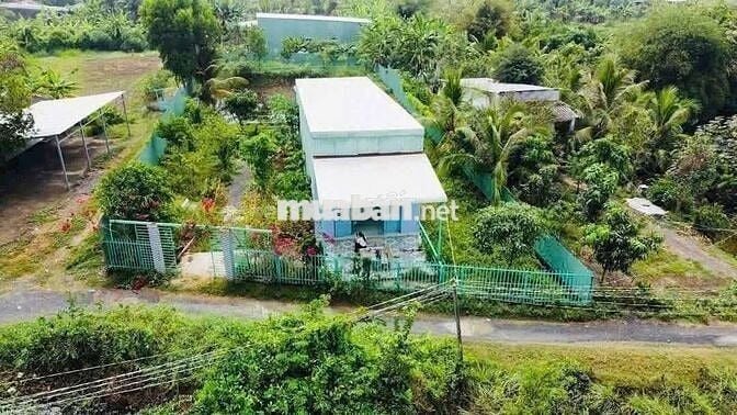 Chủ bán cả đất cả nhà   có thổ cư