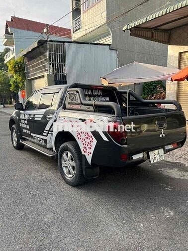 Mitsubishi Triton 230tr 2 cầu