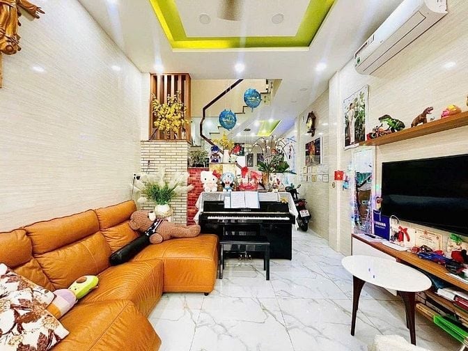 CHÍNH CHỦ 3 TỶ 2 HOÀNG DIỆU 2 2 MẶT TIỀN GẦN CHUNG CƯ DÂN CƯ TỐT, MUA 