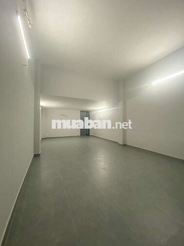 NHÀ HẺM XE TẢI KHU VỰC AN NINH NHÀ MỚI GIÁP Tân BÌNH