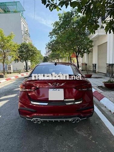 Hyundai Accent 2018 1.4 AT - 100000 km