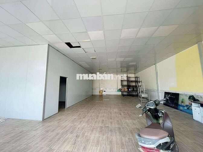 Cho thuê kho 200m2 sạch hẽm tải nhỏ gần chợ tân long