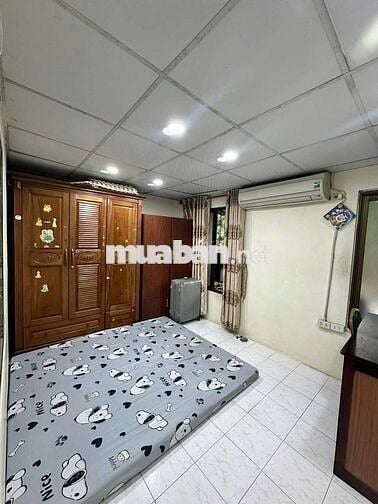 Cho thuê tập thể tầng 1 phố Minh Khai - 1 ngủ & 1 khách - 5 triệu