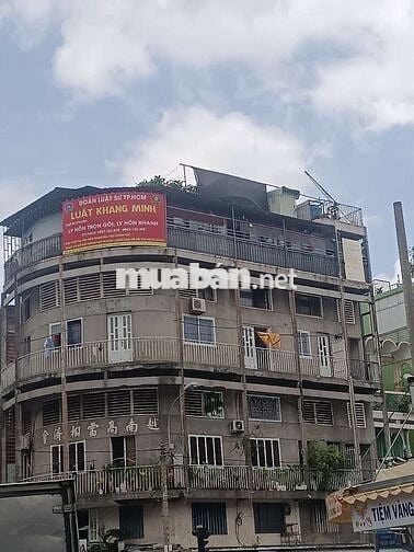 Cho thuê căn hộ 120m2 có 03 PN full nội thất mặt tiền 69 trần quý