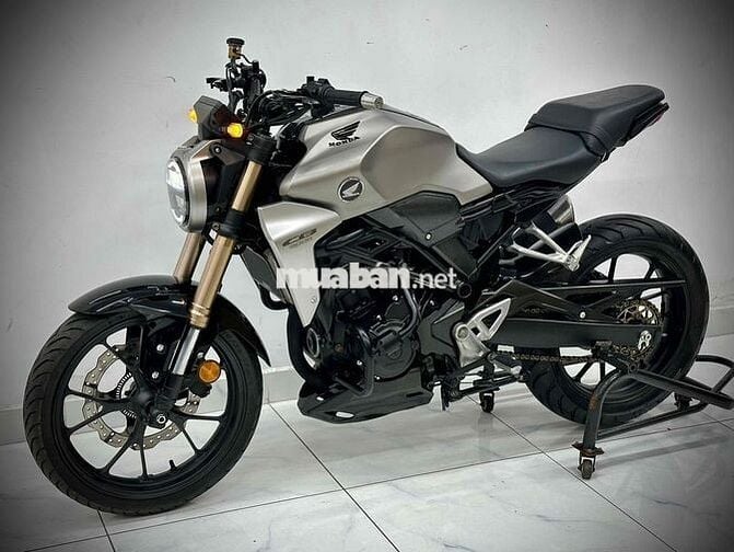 HONDA CB300R DATE 2019
