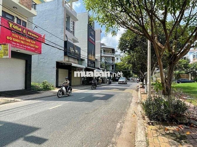 Bán Nhà Mặt Tiền Đường D12 - Cf Ghi Ta ( KDC D2D )