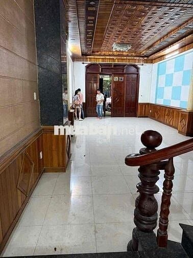 cho thuê nhà trung tâm hành chính Dĩ An thích hợp ở, dạy học, VP