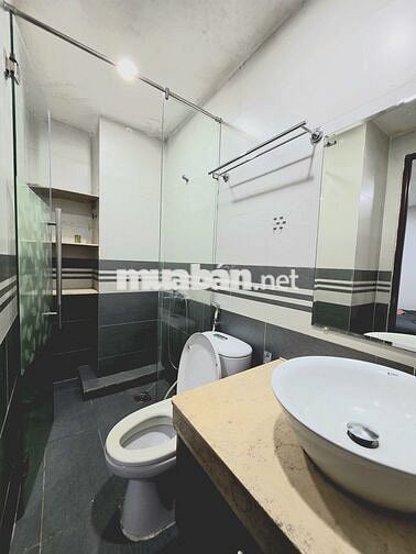 Căn hộ mini Quận 11 sát quận 10 đầy đủ nội thất - thang máy, PCCC