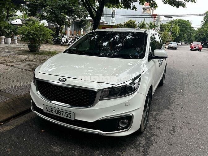 Kia Sedona 2015 2.2L DATH - 120000 km