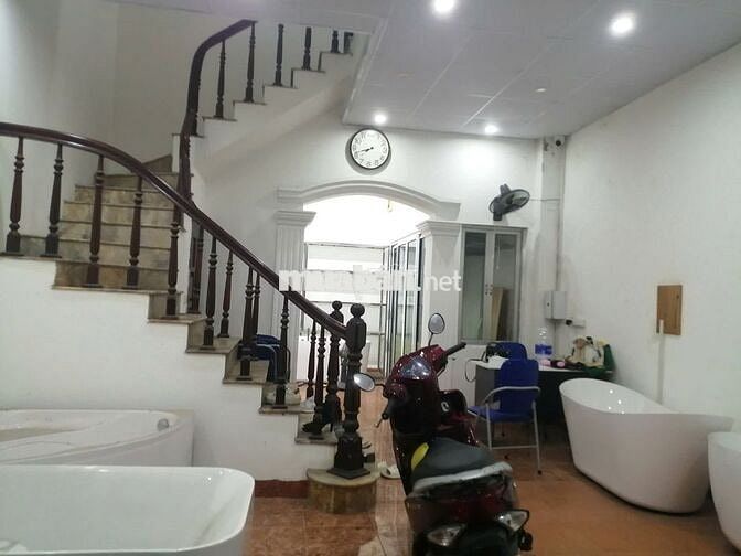 ĐỀN LỪ - PHÂN LÔ - VỈA HÈ - KINH DOANH