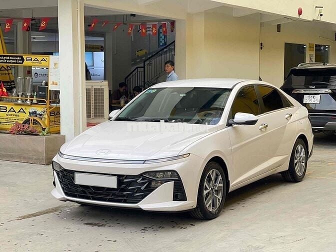 Hyundai Accent 2024 Cao Cấp 23.000km Trắng