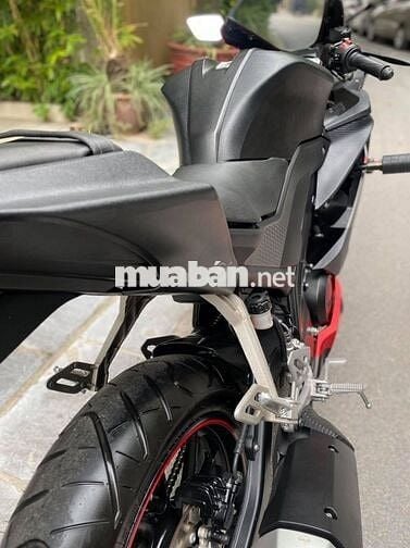 Yamaha R15 v3 2021