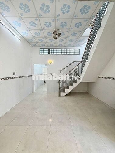 Nhà trệt lầu 3PN hẻm KDC 148, đường 3/2 chỉ 5 triệu