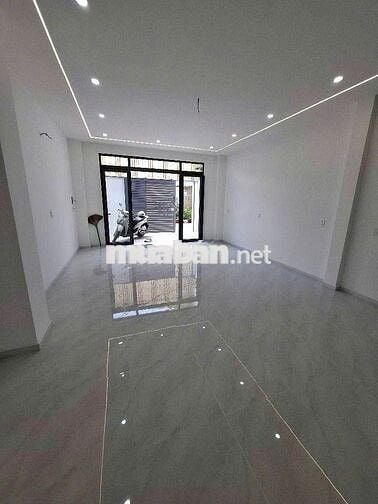 NHÀ ĐẸP 4 TẦNG, HẺM XE HƠI THÔNG (5X12)M2, FULL NỘI THẤT 6,2 TỶ CÒN TL