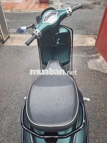 Cần bán Vespa