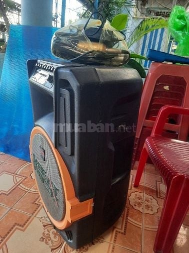 Bán loa cũ đã qua sử dụng.Loa còn mới.