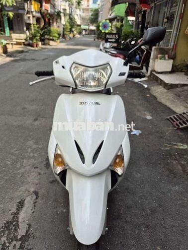 Cần bán xe Honda Lead đăng ký 2013. Bs.tphcm