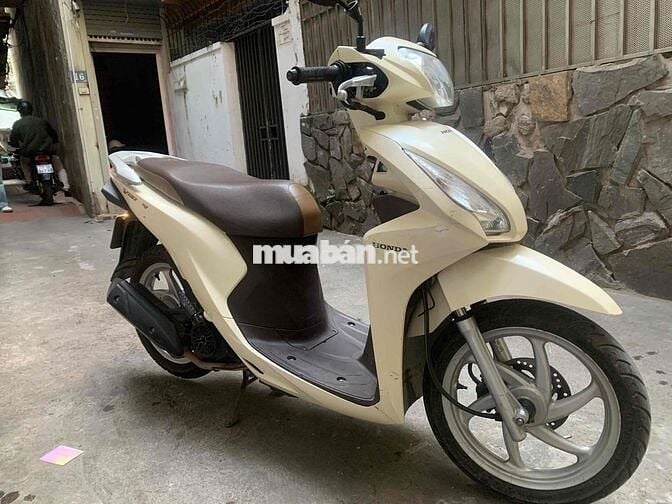 Vision 2019 màu kem