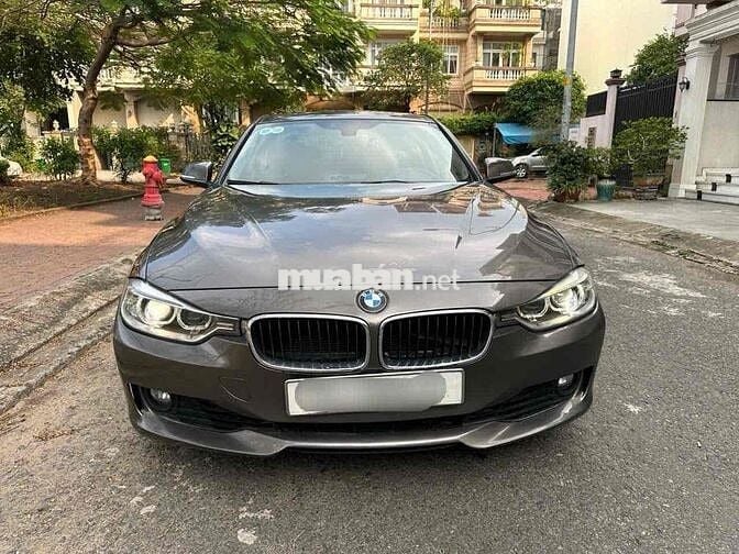 BMW 320i 2014 Nâu/Đen 69000km