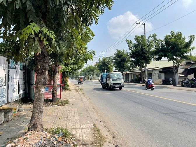 Đất Hóc Môn 10x32m Nở Hậu, Tặng 100m2, Hẻm Xe Tải, Giá Đáy 6.49 Tỷ