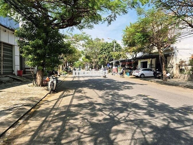 Bán lô đất đẹp *** trên trục đường, trung tâm Quận Ngũ Hành Sơn