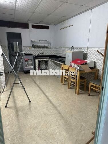 Cho thuê nguyên tầng lầu 60m2 đường Nguyễn Văn Lạc gần chợ Thị Nghè