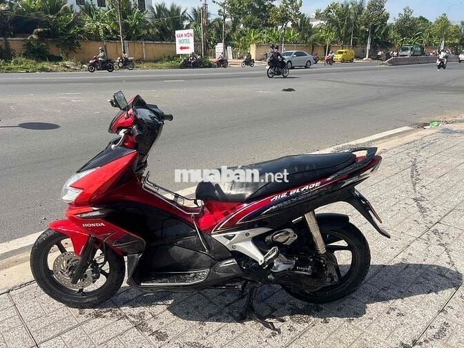 Honda Air Blade Đỏ đen