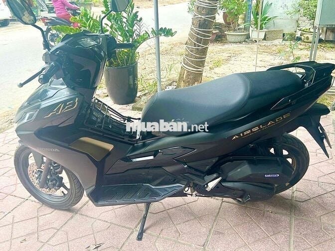 cần bán airblade 125 2025 bản đặc biệt