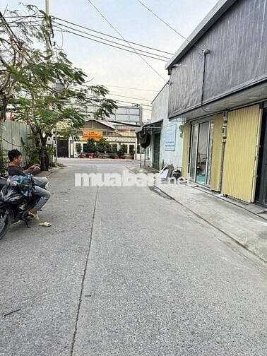 CHÍNH CHỦ BÁN GẤP NHÀ MẶT TIỀN- SHR-2 TẦNG- ĐƯỜNG 8M LÊ VĂN LƯƠNG