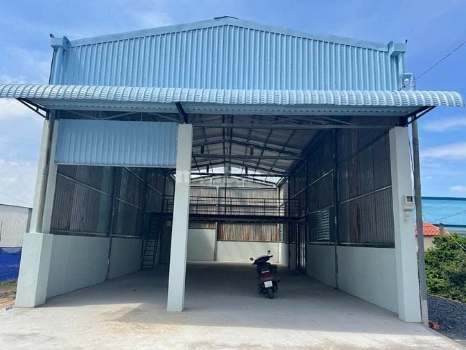 💗🏠kho xưởng mới 250m2 cầu an Lộc giáp Gò Vấp  Lưu  Mặt bằng kinh doa