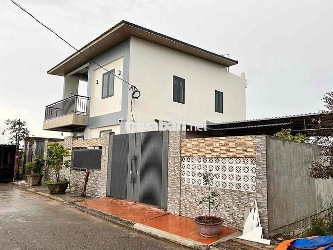 Bán nhà vườn ngay nút giao cao tốc Vũng Vằn đối diện KDC Goldcoast