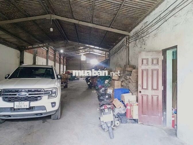 CHO  THUÊ  KHO  XƯỞNG ( 700 m2) XÃ  LÊ  MINH  XUÂN, BÌNH  CHÁNH