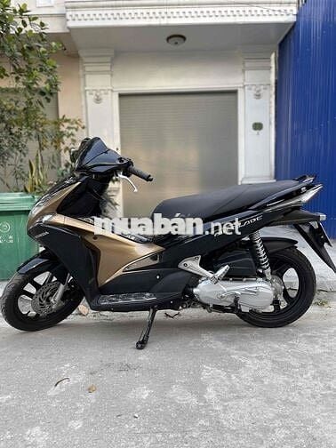 Honda Air Blade Đen Vàng đồng Đã sử dụng