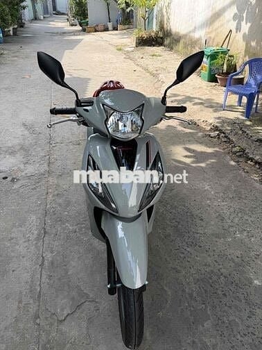 Honda Vision 2025 Xám 800km