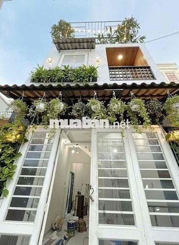 BÁN NHÀ MỚI XÂY CĂN GÓC 2 MẶT TIỀN GẦN CÔNG VIÊN GIA ĐỊNH