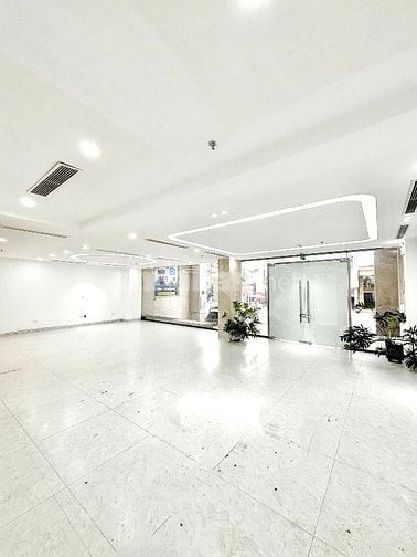 Cho thuê tầng 1, tầng 2 Mặt phố Phố Huế, Hai Bà Trưng